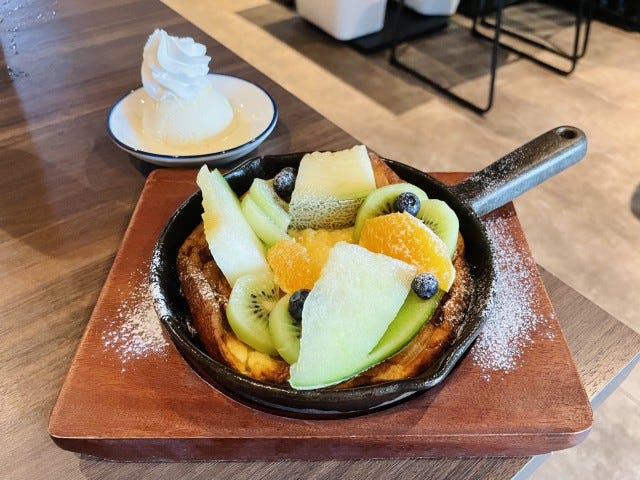 お肉たっぷりのランチプレートに大満足♡