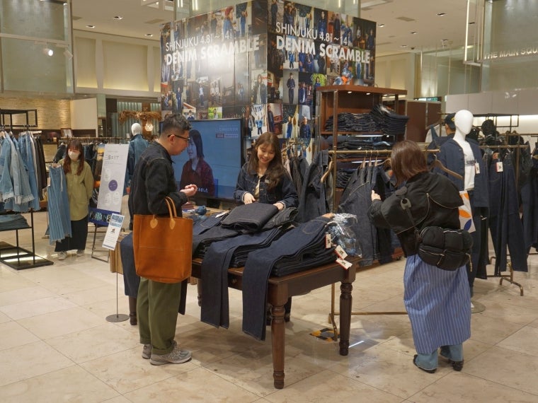 高島屋新宿店、三備産地と「デニムスクランブル」開催 13ブランドのデニム製品を販売