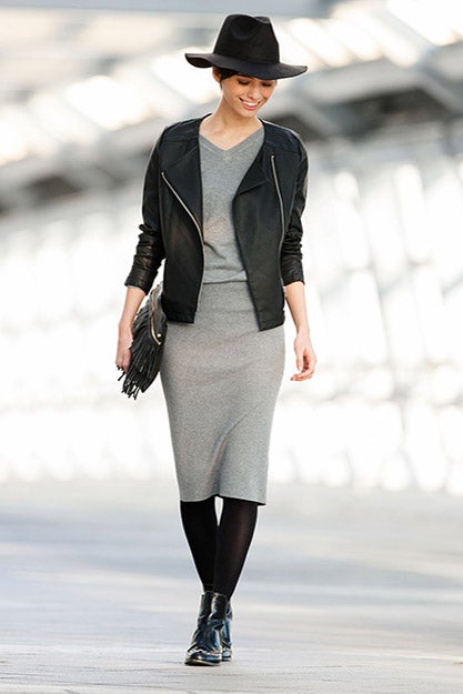 ドッキングデザインタイトワンピース「STYLEST」4,300円（税別）／画像提供：STYLEST