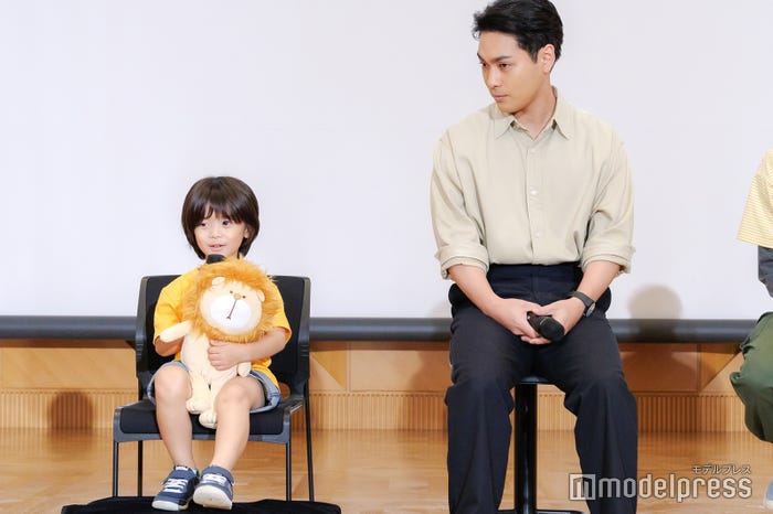 佐藤大空、柳楽優弥(C)モデルプレス