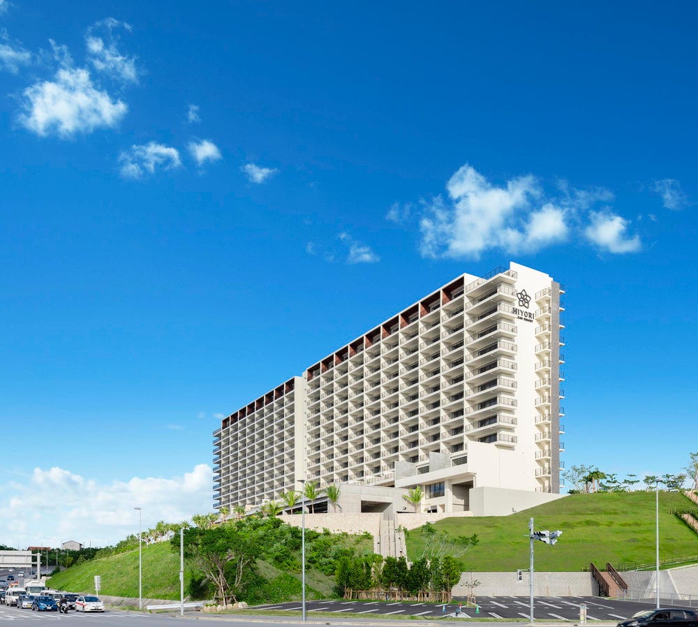 沖縄恩納村にホテル「HIYORIオーシャンリゾート沖縄」インフィニティプールやサウナ付露天風呂を完備