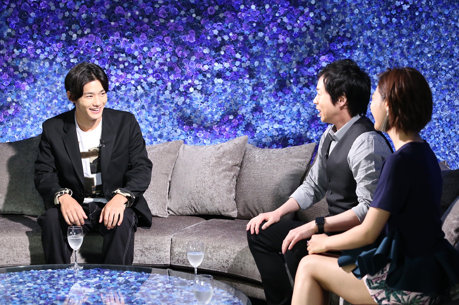 （左から）野村周平、今田耕司、瀧本美織／画像提供：日本テレビ