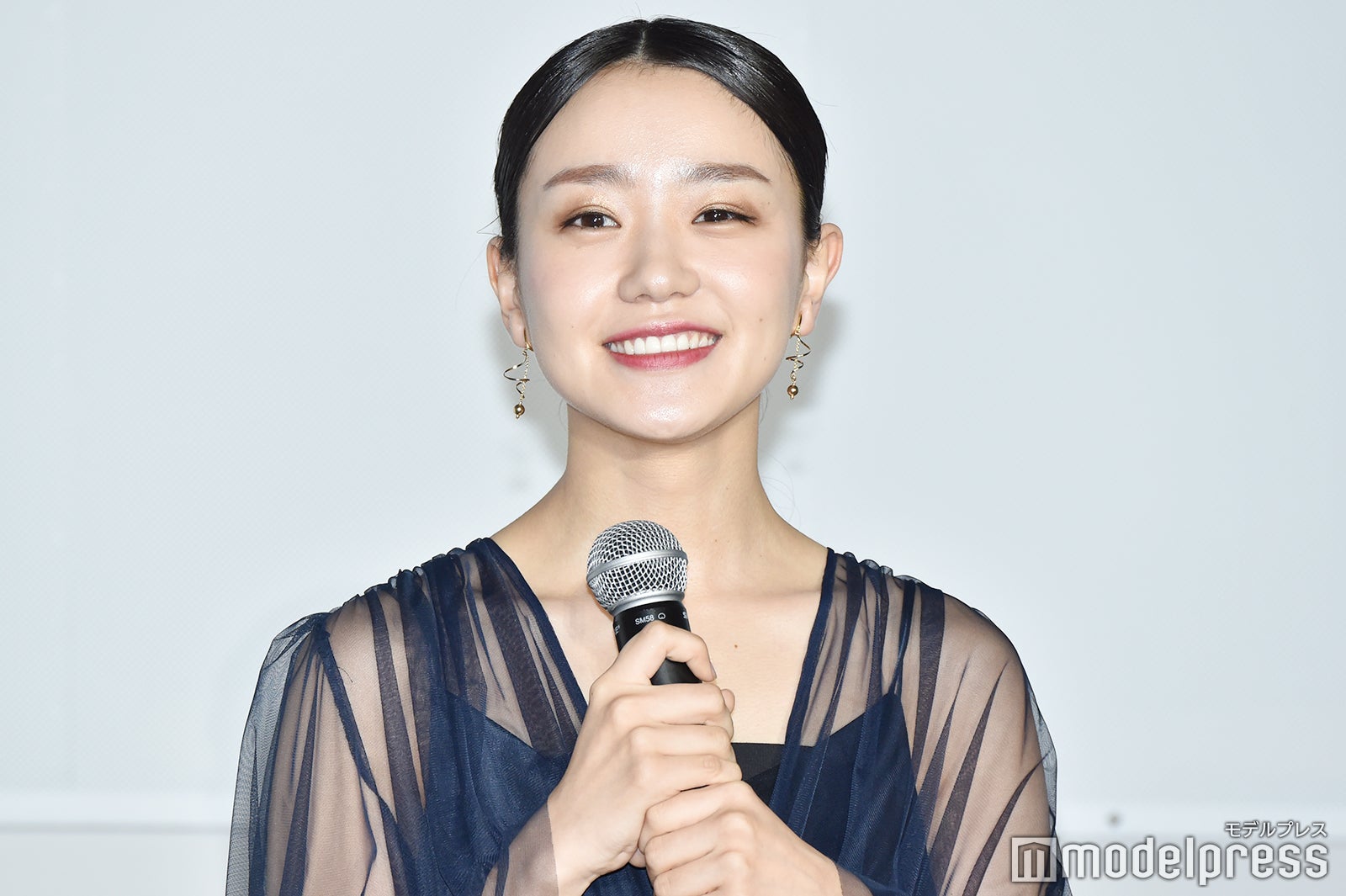 奈緒（C）モデルプレス