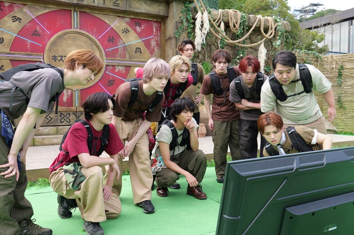 Kis-My-Ft2(C)U-NEXT