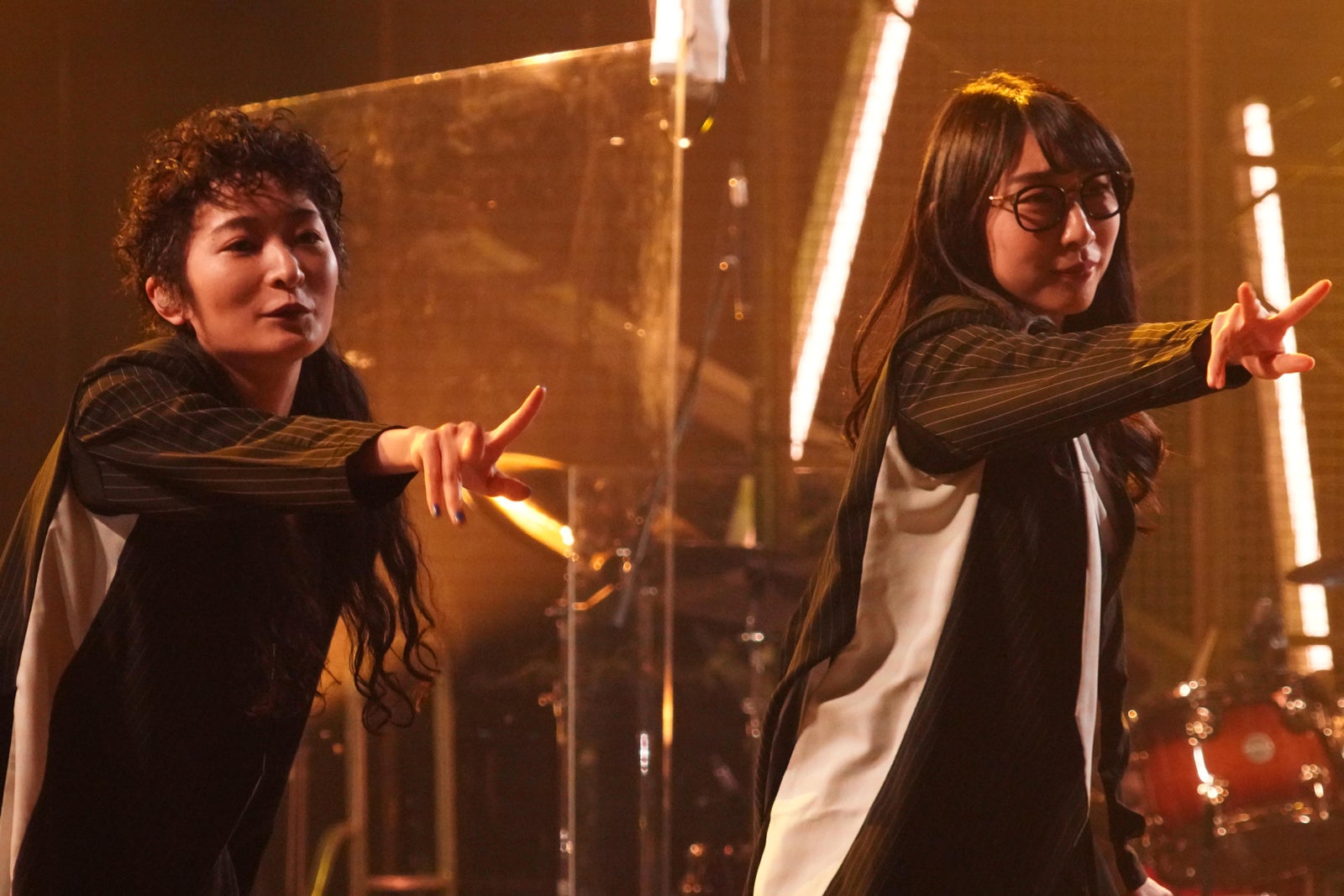 （左から）リンリン、ハシヤスメ・アツコ （C）日本テレビ