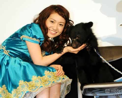 大島優子、ミニドレスでメロメロ