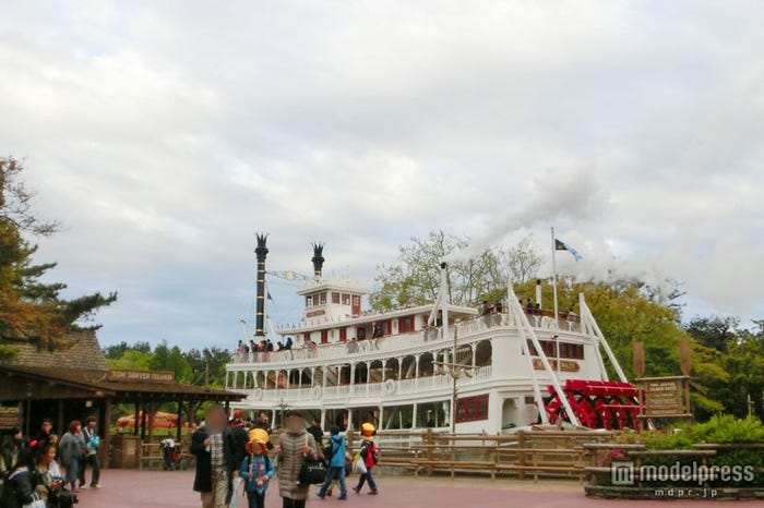 蒸気船マークトウェイン号(TDL)