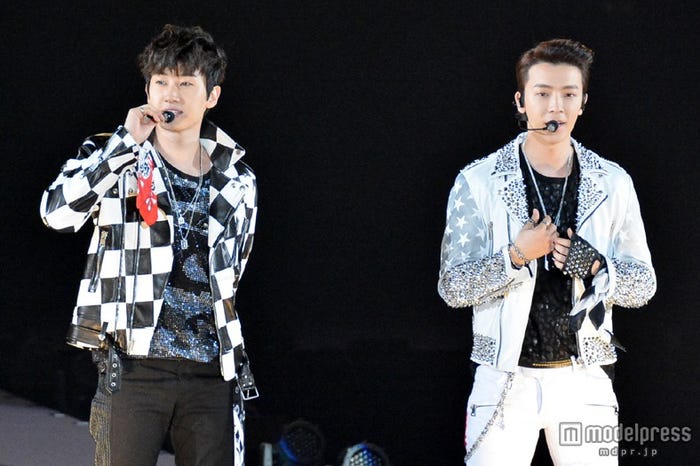 SUPER JUNIOR