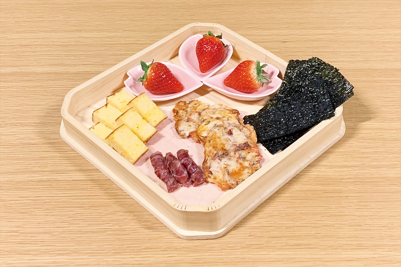 SAKURA CHILL BAR 2020／画像提供：アフロ＆コー