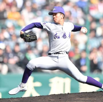 花巻東もDH制使わず エース左腕の萬谷は「5番・投手」で出場、二回の第1打席で痛烈な中前打