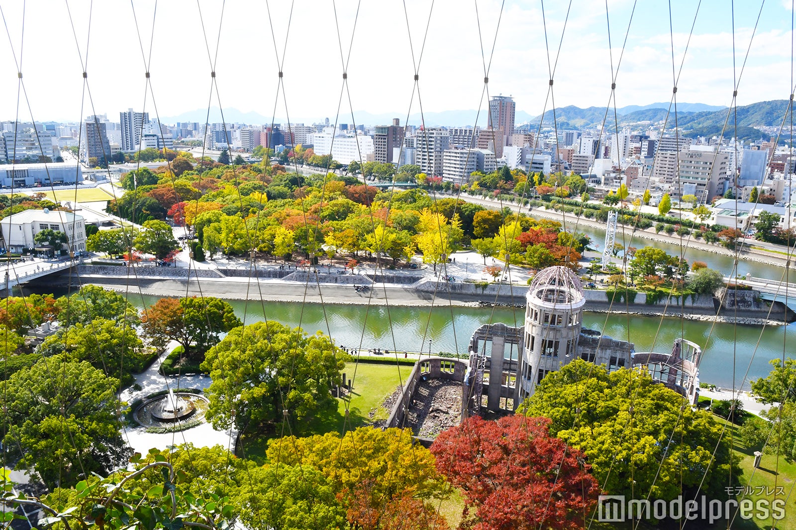 （C）モデルプレス