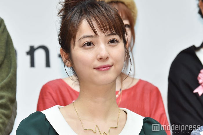 佐々木希 (C)モデルプレス