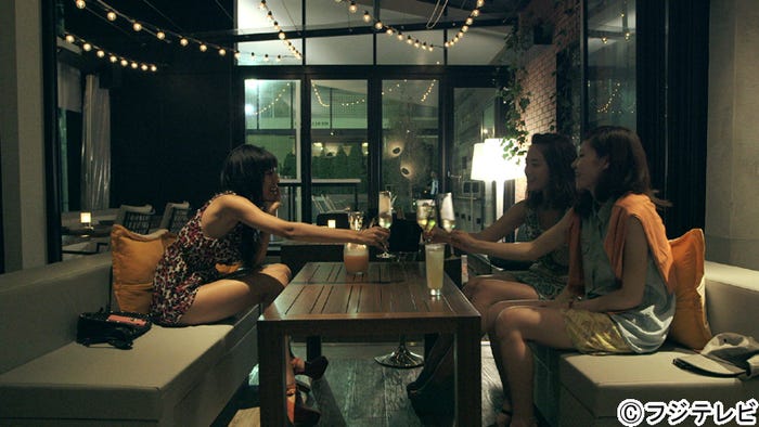 女子会の様子(左から)武智ミドリ、筧美和子、住岡梨奈/「テラスハウス」8月2日放送回より