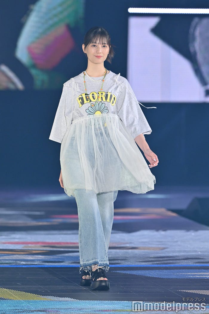 小坂菜緒(C)モデルプレス