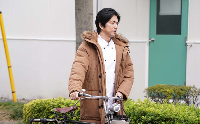 大沢たかお「ONE DAY~聖夜のから騒ぎ~」第4話より(C)フジテレビ
