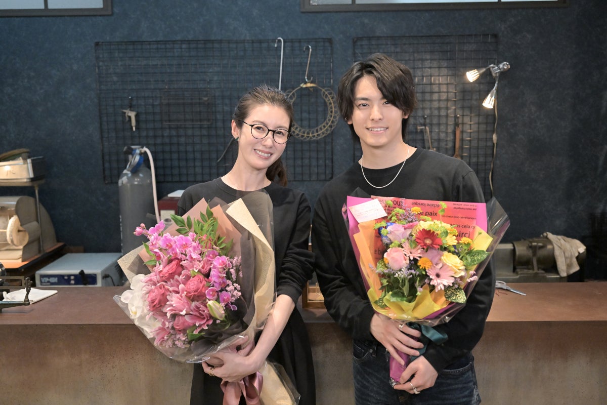 ともさかりえ、高野洸（C）TBS