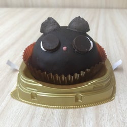 【セブンスイーツ】「黒猫ザッハトルテ」が見た目も味も100点満点♡