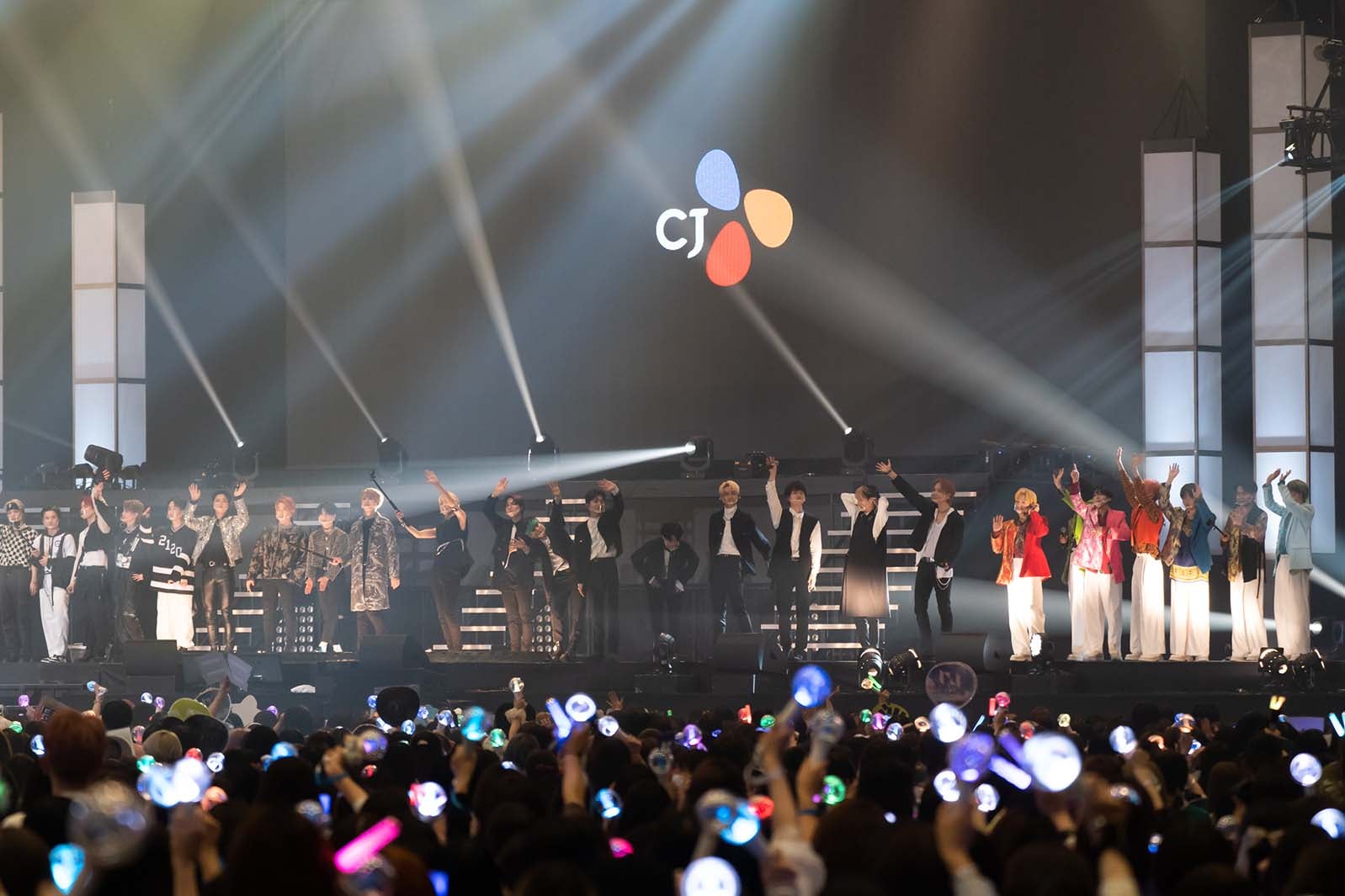 「KCON 2022 Premiere」14日コンサート （C） CJ ENM Co., Ltd, All Rights Reserved 