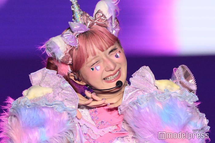 しなこ(C)モデルプレス