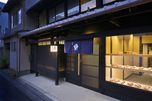 一棟貸し切りから京町屋のリノベ宿まで！一度泊まってみたい「京都の極上ホテル」6選