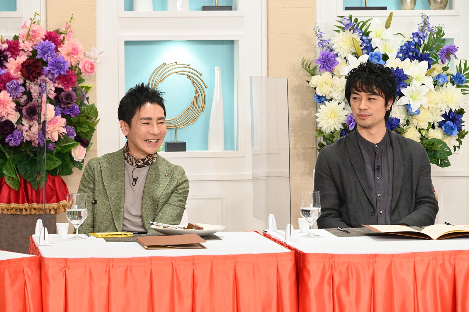 郷ひろみ、斎藤工 （C）日本テレビ