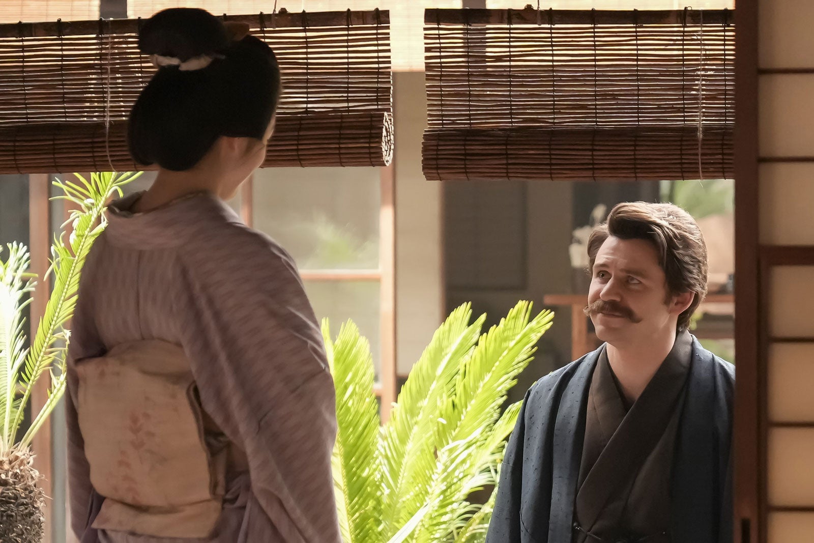 高石あかり、トミー・バストウ「ばけばけ」第109話（C）NHK