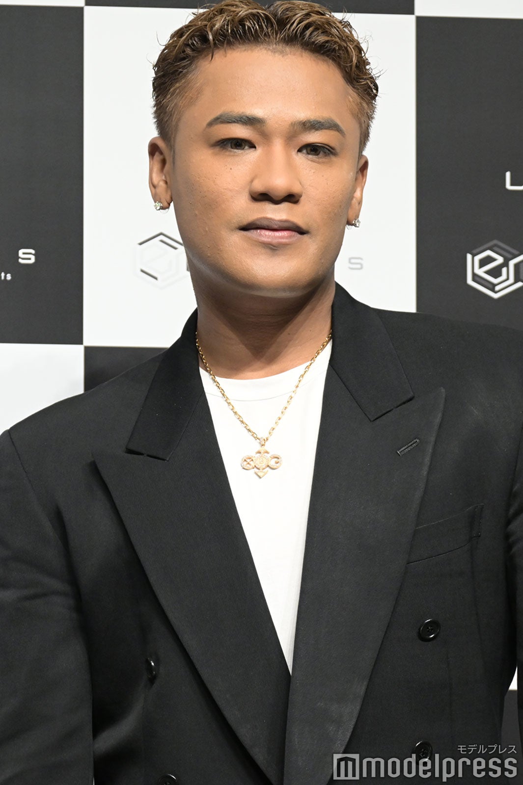 画像4/11) EXILE MAKIDAI&三代目JSB・ELLY、引退発表の黒木啓司 画像4/11) EXILE MAKIDAI&三代目JSB・ELLY、引退発表の黒木啓司
