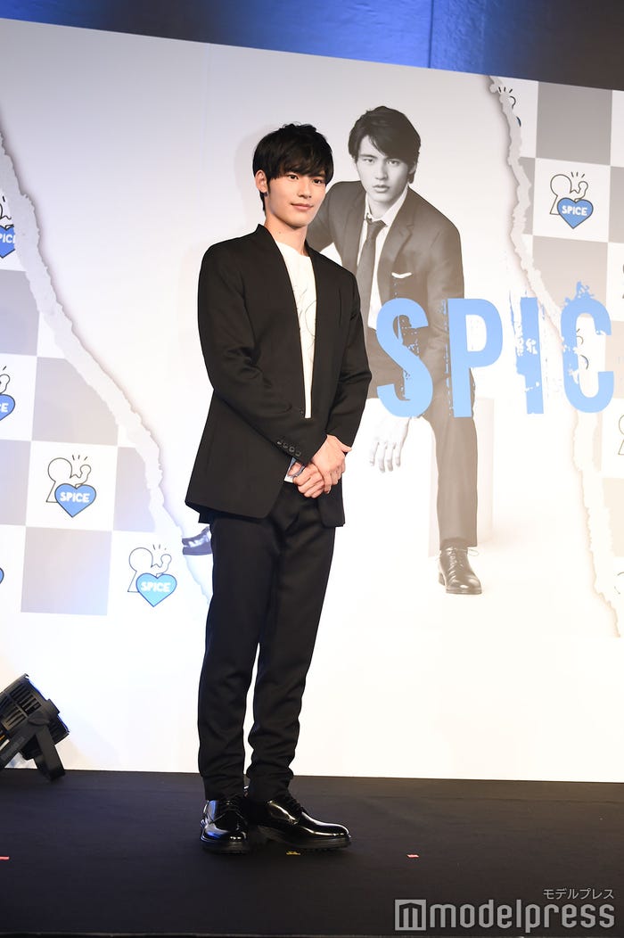 岡田健史 (C)モデルプレス