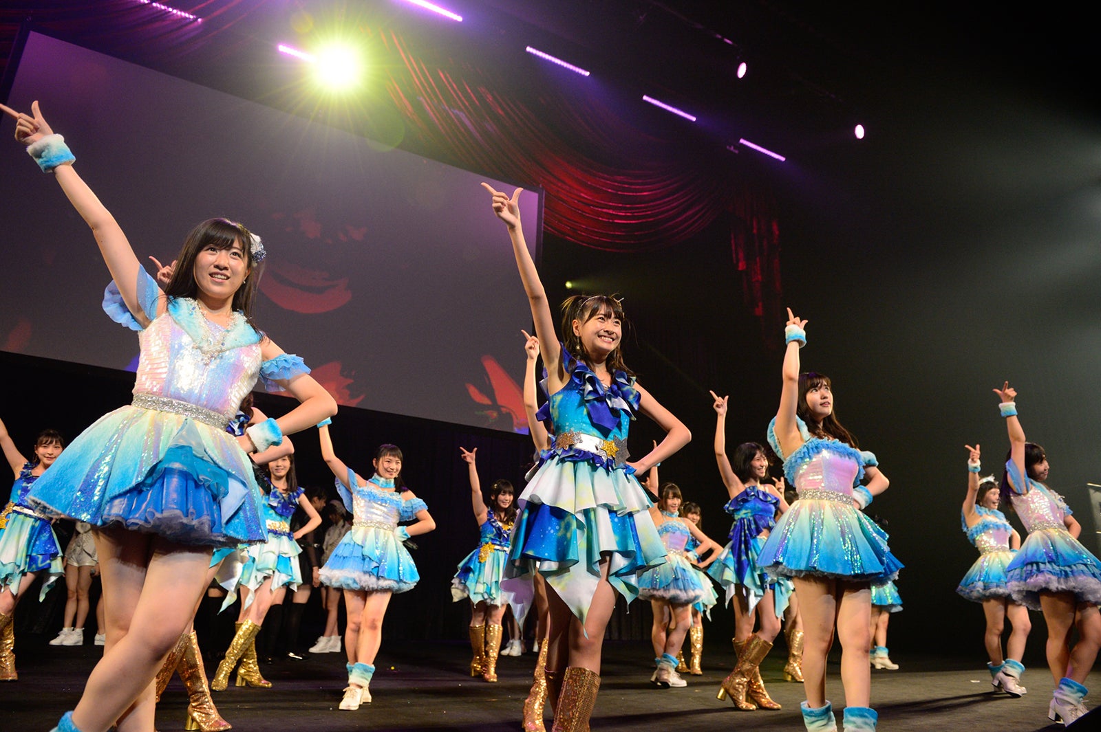 HKT48「AKB48グループ同時開催コンサートin横浜～来年こそランクインするぞ決起集会～」（C）AKS