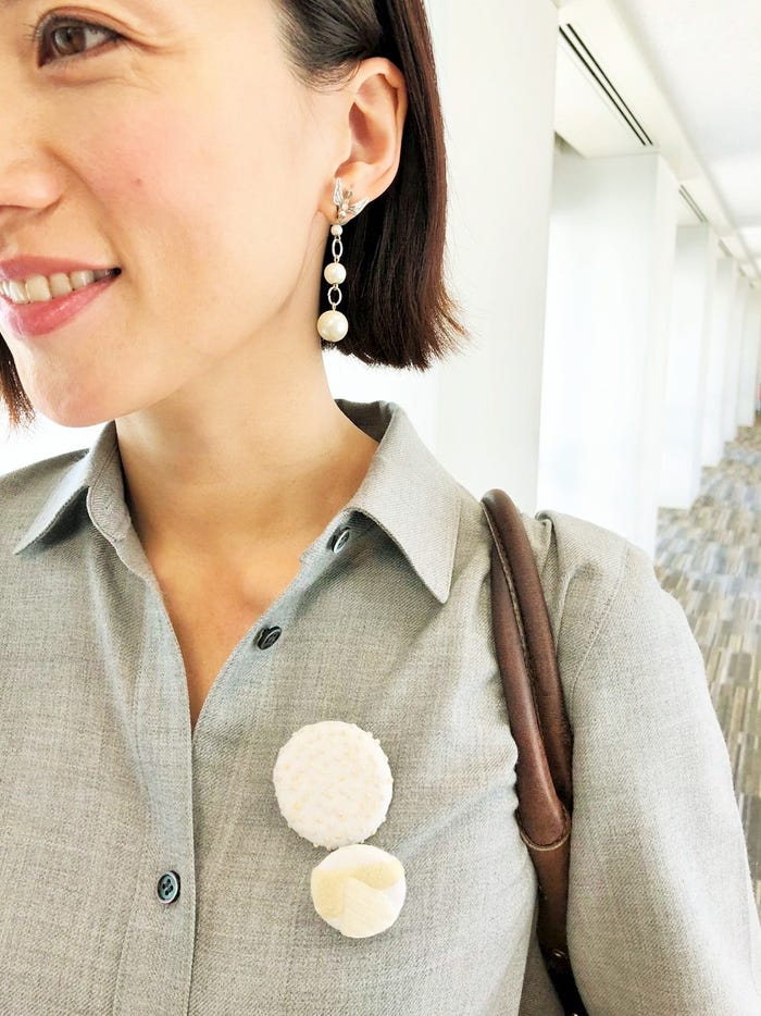 私服(アクセサリーもちょっと個性があるものを)/梅津弥英子アナウンサー(提供写真)