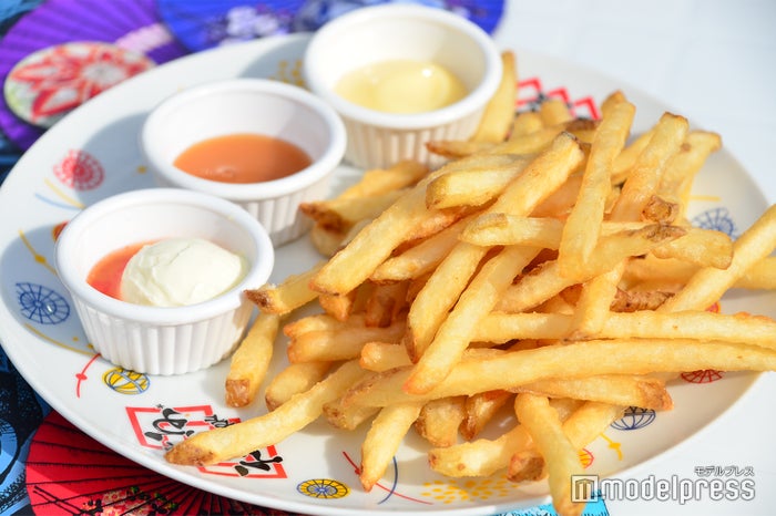 familyでこれEポテト 2018¥800（C）モデルプレス