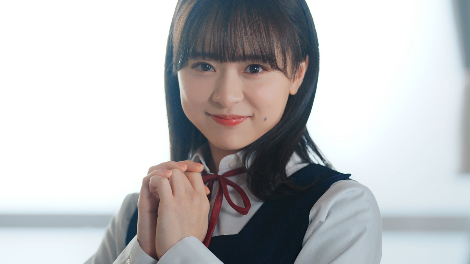 倉野尾成美／AKB48「どうしても君が好きだ」（C）AKB48 