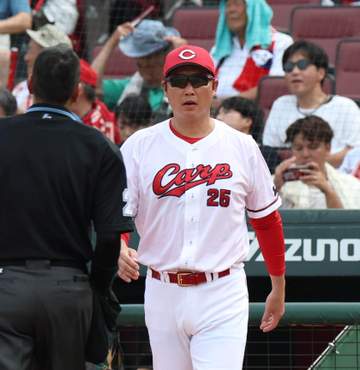 広島・新井監督 栗林「フォークの落ちがなかなか」尾形「100球を超えても150キロをゆうに超える力のある真っすぐを」【一問一答】