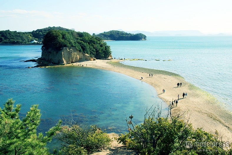 まるでハワイのサンドバーのようなエンジェルロード