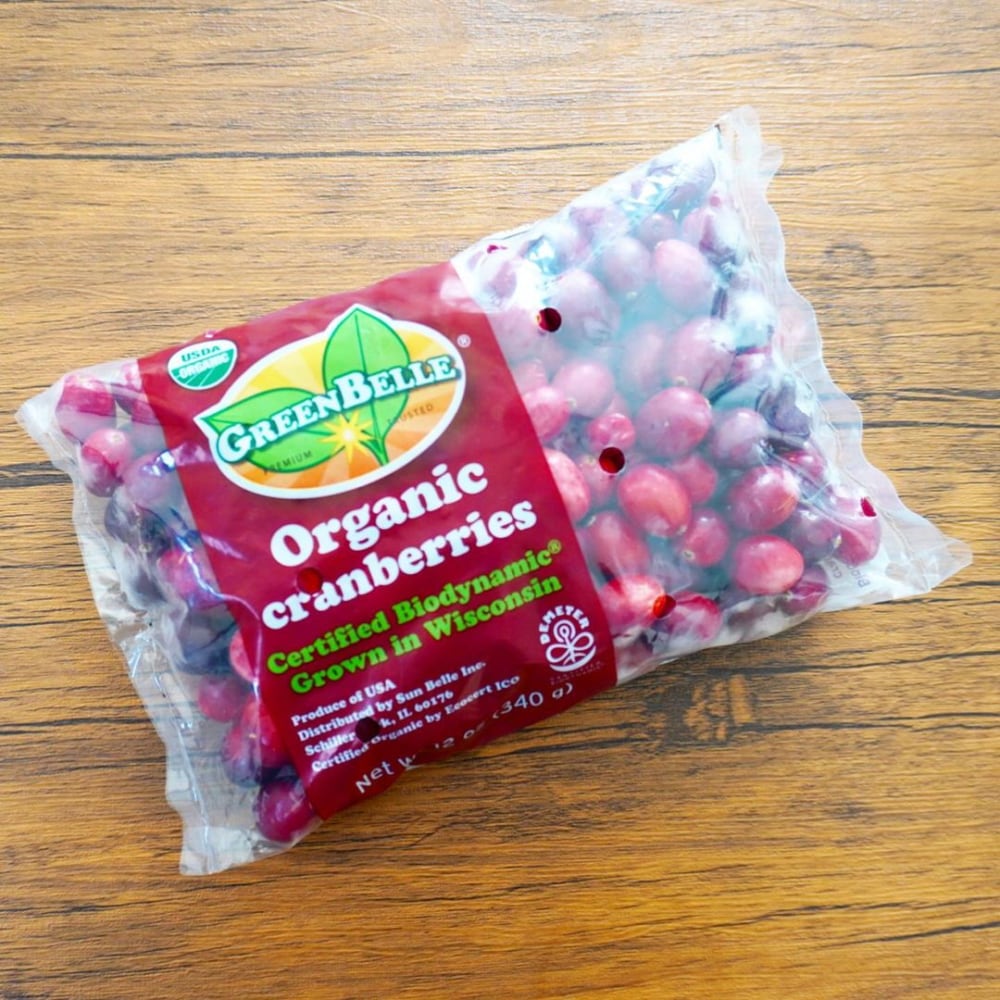 コストコのオーガニッククランベリーのパッケージ写真