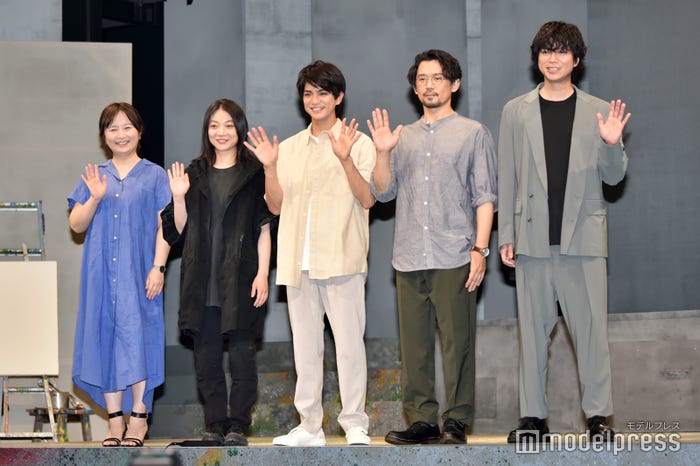 瀬戸山美咲、三浦透子、正門良規、岡田義徳、加藤シゲアキ(C)モデルプレス
