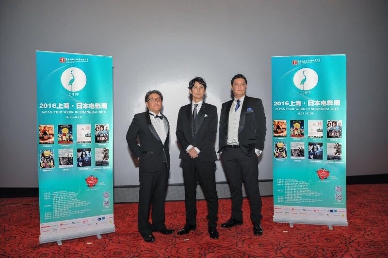 （左から）監督・堀内博志氏、平岡祐太、井坂俊哉