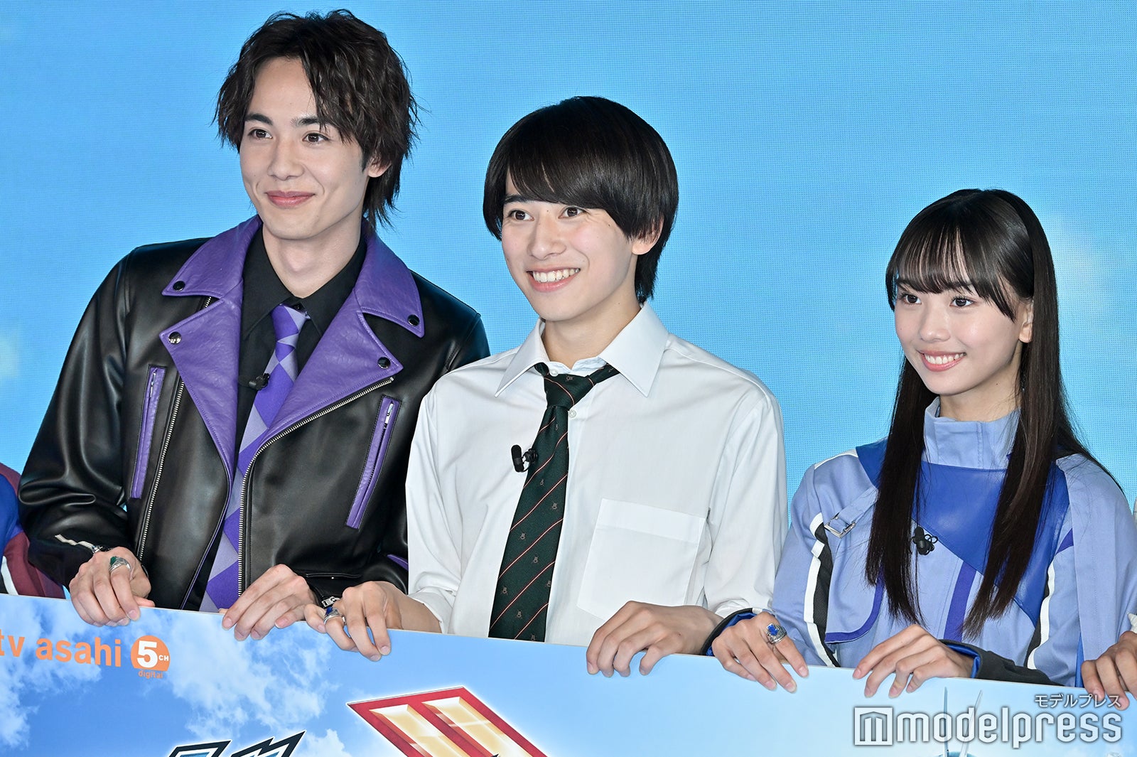 藤林泰也、本島純政、松本麗世（C）モデルプレス