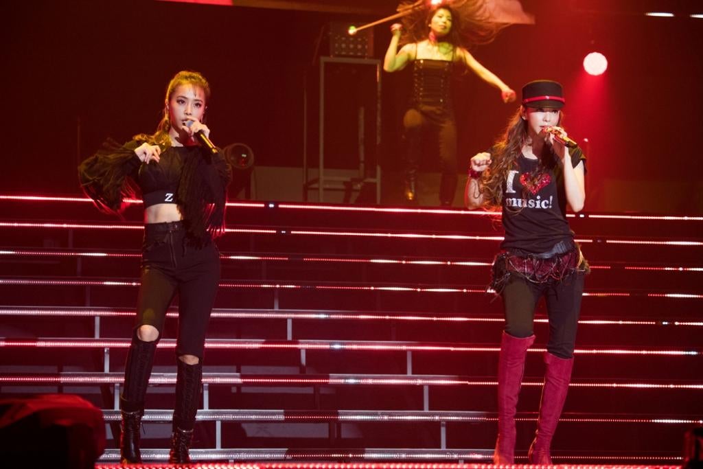 ジョリン・ツァイ、安室奈美恵 （画像提供：Hulu）