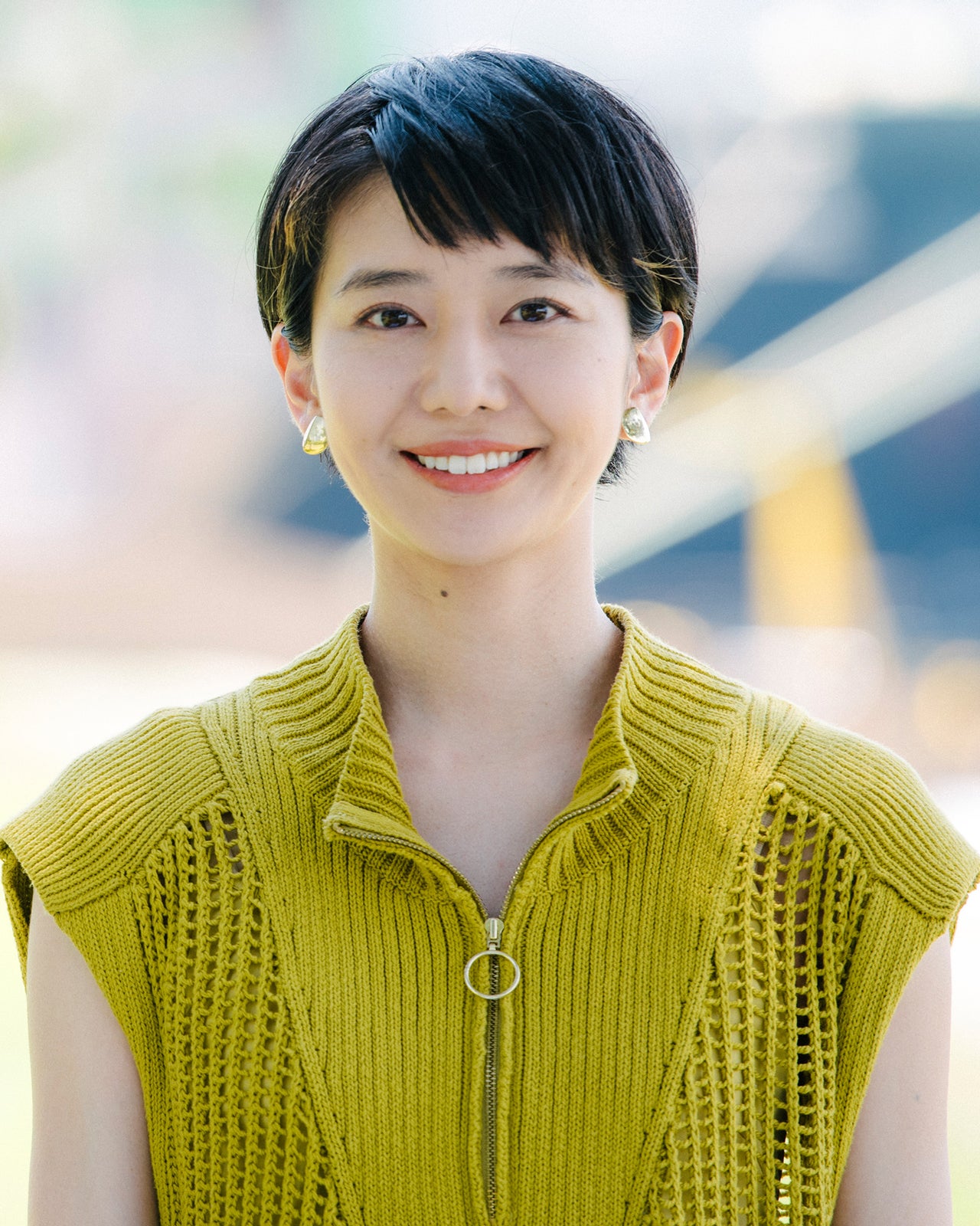 石山蓮華（C）「日常の絶景」製作委員会