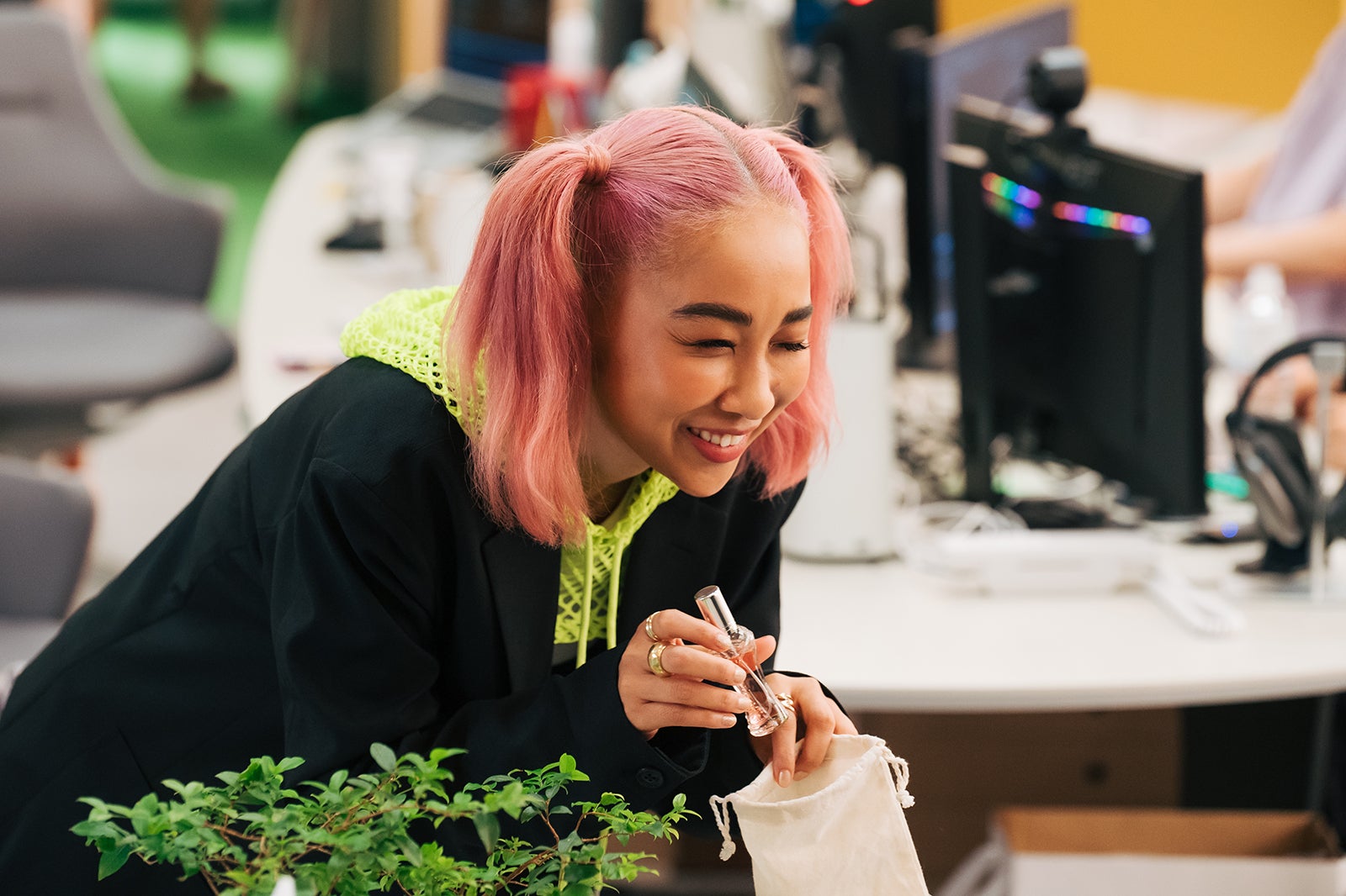 青山テルマ（C）TBS