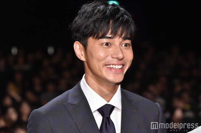 “東出スマイル”を披露する東出昌大