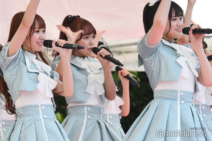 大谷映美里、諸橋沙夏、高松瞳 (C)モデルプレス