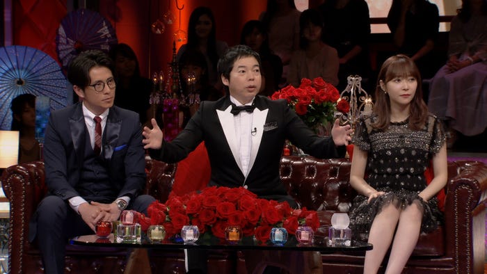 藤森慎吾、今田耕司、指原莉乃「バチェラー・ジャパン」シーズン3 エピソード10(C)2019 Warner Bros. International Television Production Limited. All rights reserved.