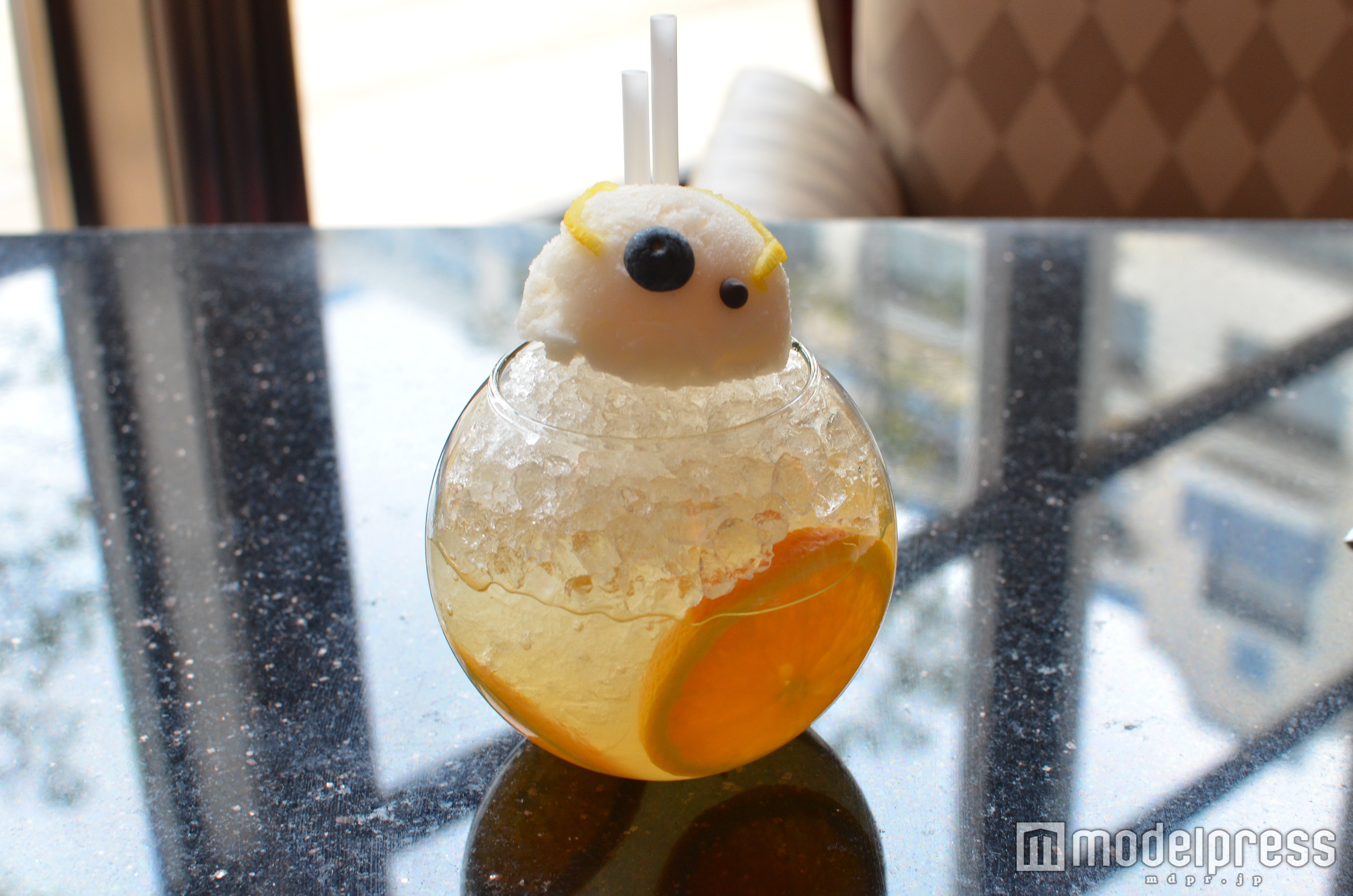 BB-8 クーラー（C）モデルプレス