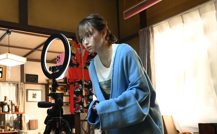 山本舞香「忍者に結婚は難しい」第1話より(C)フジテレビ