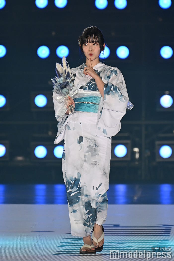 鈴木愛理(C)モデルプレス