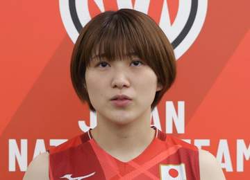 「モデルやん」「あっぶね、全ての服買うところだった」バレー女子代表28歳美女が雰囲気激変モデル姿公開で反響「めっちゃ可愛い」「WOW！！」