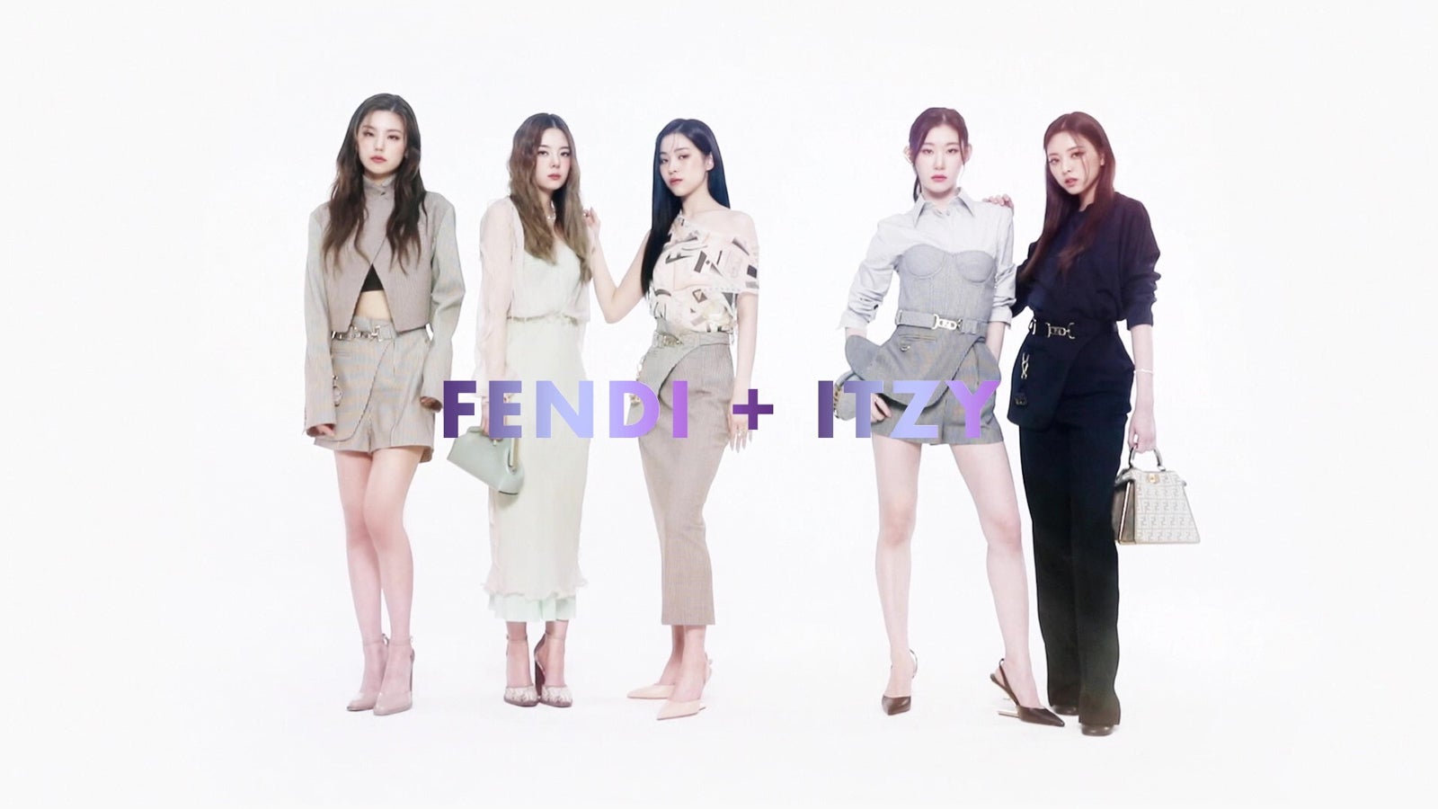 ITZY（C）ELLE JAPON September 2022 photo SUNHYE SHIN