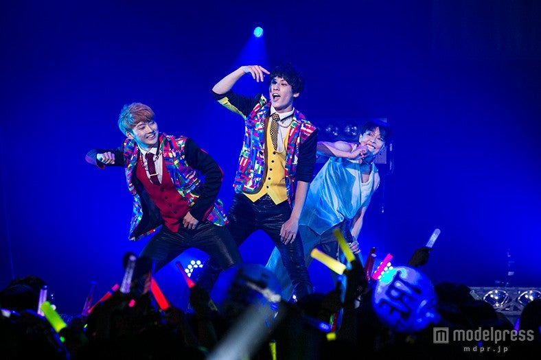 超特急がTRFとコラボ